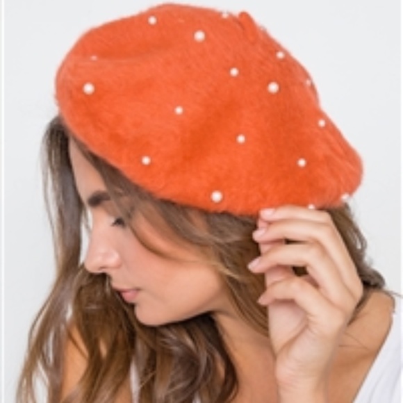 Fuzzy Beret -Rust - Picture 3 of 3